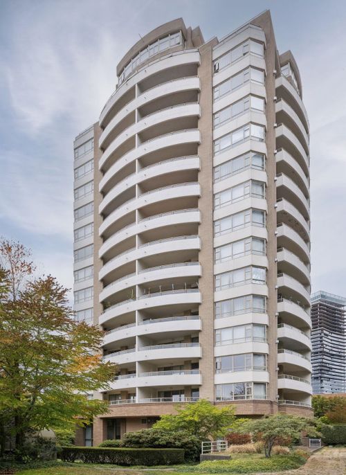 4830-bennett-street-metrotown-burnaby-south-35 at 802 - 4830 Bennett Street, Metrotown, Burnaby South