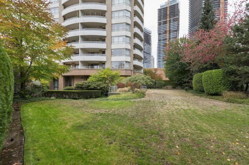 4830-bennett-street-metrotown-burnaby-south-37 at 802 - 4830 Bennett Street, Metrotown, Burnaby South