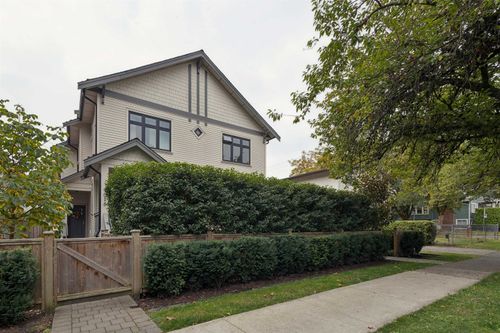 1014-e-16th-avenue-fraser-ve-vancouver-east-39 at 1014 E 16th Avenue, Fraser VE, Vancouver East