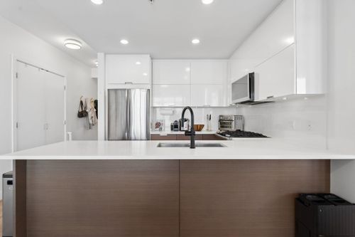 2077-rosser-avenue-brentwood-park-burnaby-north-11 at 2305 - 2077 Rosser Avenue, Brentwood Park, Burnaby North
