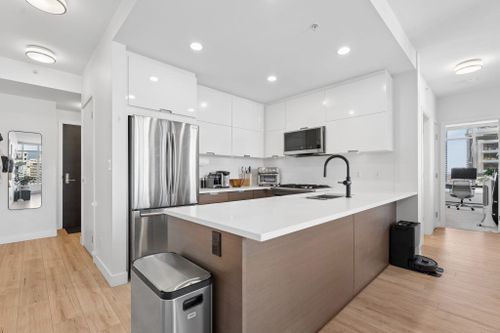 2077-rosser-avenue-brentwood-park-burnaby-north-12 at 2305 - 2077 Rosser Avenue, Brentwood Park, Burnaby North