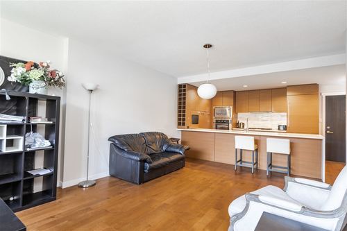 5868-agronomy-road-university-vw-vancouver-west-06 at 303 - 5868 Agronomy Road, University VW, Vancouver West