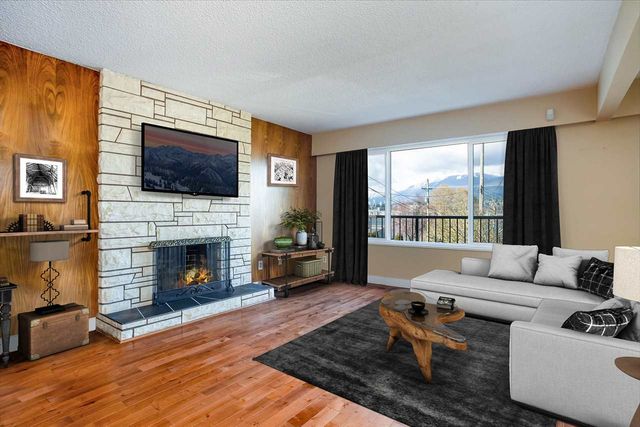 262587263-1 at 2728 Wall Street, Hastings Sunrise, Vancouver East