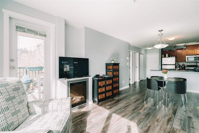 262590061-8 at 305 - 415 Columbia Street, Sapperton, New Westminster