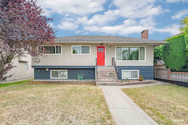 262623357 at 7686 Cumberland Street, The Crest, Burnaby East