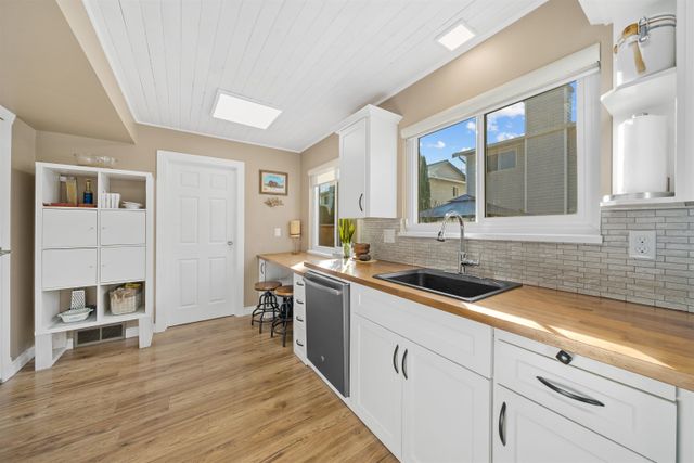 11255-harrison-street-east-central-maple-ridge-02 at 124 - 11255 Harrison Street, East Central, Maple Ridge