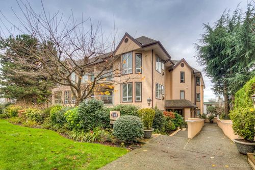 harbour-gate-123-e-6th-st-original-1 at 123 E 6th Street, Lower Lonsdale, North Vancouver