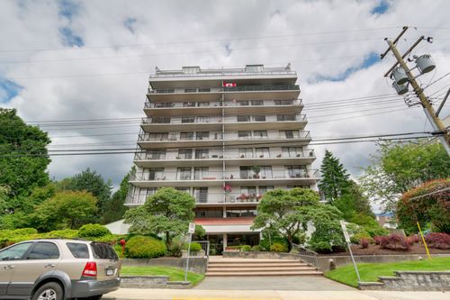 942964 at 1745 Esquimalt Avenue, Ambleside, West Vancouver