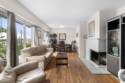 708-e-4th-street-queensbury-north-vancouver-03 at 708 E 4th Street, Queensbury, North Vancouver 708-e-4th-street-queensbury-north-vancouver-03 at 708 E 4th Street, Queensbury, North Vancouver