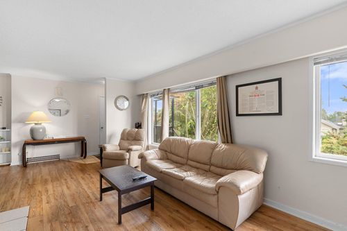 708-e-4th-street-queensbury-north-vancouver-04 at 708 E 4th Street, Queensbury, North Vancouver 708-e-4th-street-queensbury-north-vancouver-04 at 708 E 4th Street, Queensbury, North Vancouver