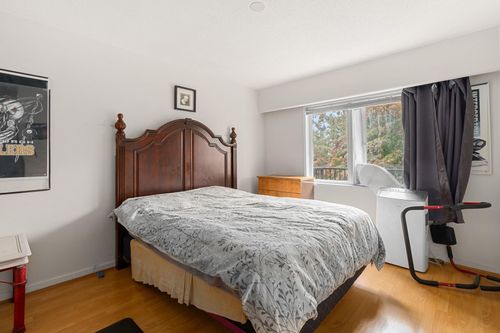 708-e-4th-street-queensbury-north-vancouver-14 at 708 E 4th Street, Queensbury, North Vancouver 708-e-4th-street-queensbury-north-vancouver-14 at 708 E 4th Street, Queensbury, North Vancouver