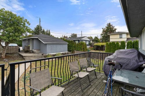 708-e-4th-street-queensbury-north-vancouver-32 at 708 E 4th Street, Queensbury, North Vancouver 708-e-4th-street-queensbury-north-vancouver-32 at 708 E 4th Street, Queensbury, North Vancouver