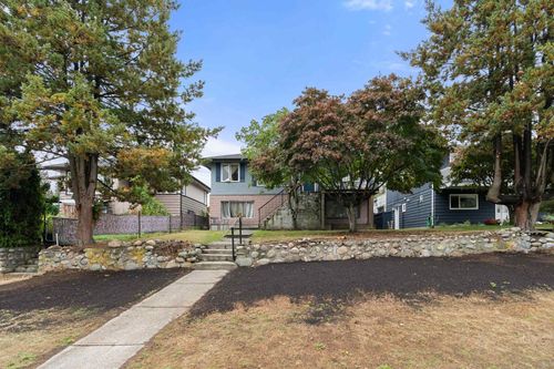 708-e-4th-street-queensbury-north-vancouver-38 at 708 E 4th Street, Queensbury, North Vancouver