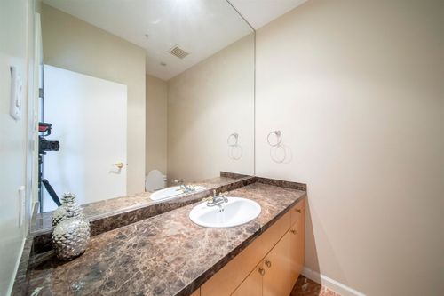 1228-marinaside-crescent-yaletown-vancouver-west-32 at 115 - 1228 Marinaside Crescent, Yaletown, Vancouver West