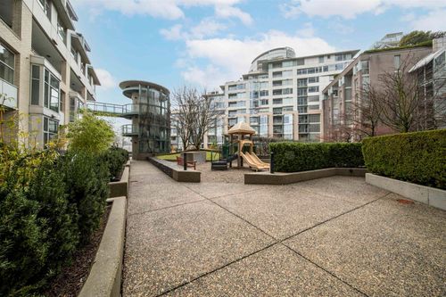 1228-marinaside-crescent-yaletown-vancouver-west-37 at 115 - 1228 Marinaside Crescent, Yaletown, Vancouver West