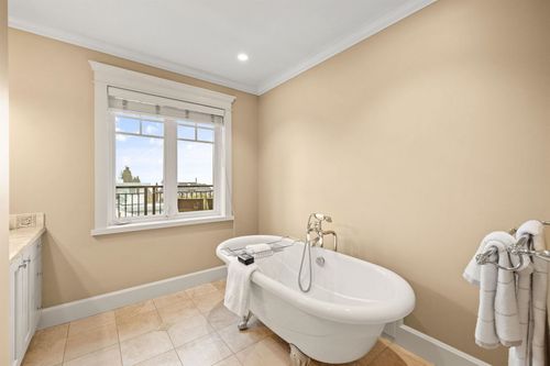 1160-gordon-avenue-ambleside-west-vancouver-22 at 1160 Gordon Avenue, Ambleside, West Vancouver