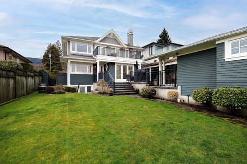 1160-gordon-avenue-ambleside-west-vancouver-38 at 1160 Gordon Avenue, Ambleside, West Vancouver