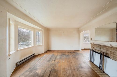 tempimagetdnvyy at 257 Howe Street