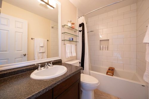 249-e-4th-street-lower-lonsdale-north-vancouver-18 at 4 - 249 E 4th Street, Lower Lonsdale, North Vancouver