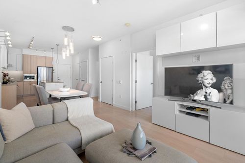 3205-mountain-highway-lynn-valley-north-vancouver-02-1 at 416 - 3205 Mountain Highway, Lynn Valley, North Vancouver