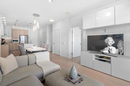 3205-mountain-highway-lynn-valley-north-vancouver-02 at 416 - 3205 Mountain Highway, Lynn Valley, North Vancouver