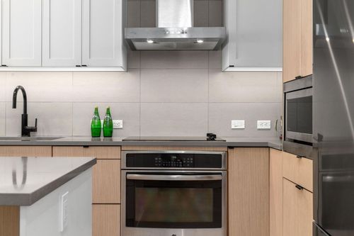 3205-mountain-highway-lynn-valley-north-vancouver-09-1 at 416 - 3205 Mountain Highway, Lynn Valley, North Vancouver