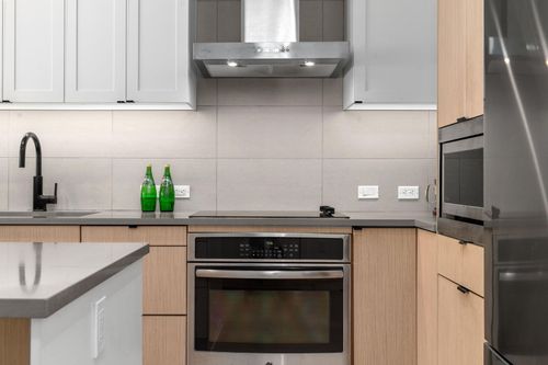 3205-mountain-highway-lynn-valley-north-vancouver-09 at 416 - 3205 Mountain Highway, Lynn Valley, North Vancouver