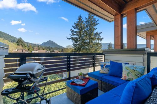 3205-mountain-highway-lynn-valley-north-vancouver-23 at 416 - 3205 Mountain Highway, Lynn Valley, North Vancouver