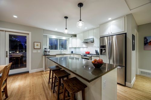 223-w-st-james-road-upper-lonsdale-north-vancouver-06 at 223 W St. James Road, Upper Lonsdale, North Vancouver