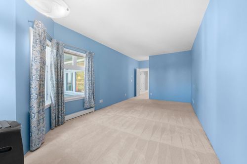 2800-chesterfield-avenue-upper-lonsdale-north-vancouver-14 at 304 - 2800 Chesterfield Avenue, Upper Lonsdale, North Vancouver