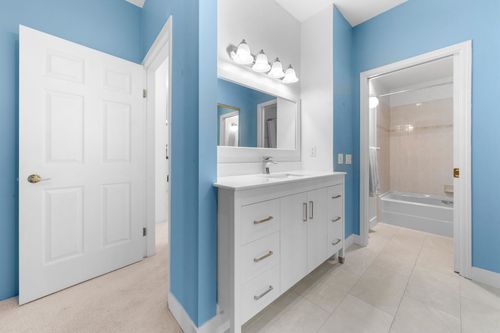 2800-chesterfield-avenue-upper-lonsdale-north-vancouver-16 at 304 - 2800 Chesterfield Avenue, Upper Lonsdale, North Vancouver