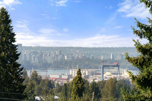 2800-chesterfield-avenue-upper-lonsdale-north-vancouver-36 at 304 - 2800 Chesterfield Avenue, Upper Lonsdale, North Vancouver