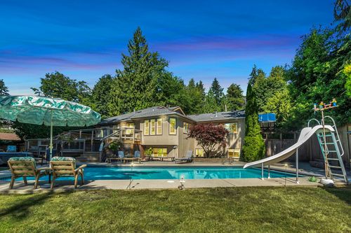 3164-fairmont-road-edgemont-north-vancouver-31 at 3164 Fairmont Road, Edgemont, North Vancouver