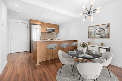 135-e-17th-street-central-lonsdale-north-vancouver-03 at 310 - 135 E 17th Street, Central Lonsdale, North Vancouver