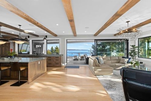 15031-victoria-avenue-white-rock-south-surrey-white-rock-04 at 15031 Victoria Avenue, White Rock, South Surrey White Rock