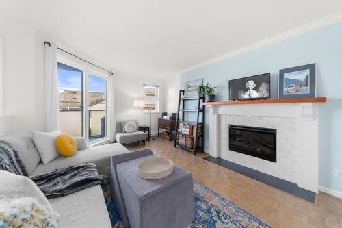 148-w-18th-street-central-lonsdale-north-vancouver-05 at 148 W 18th Street, Central Lonsdale, North Vancouver