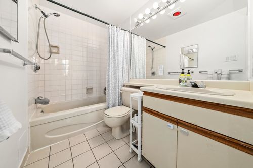 148-w-18th-street-central-lonsdale-north-vancouver-22 at 148 W 18th Street, Central Lonsdale, North Vancouver