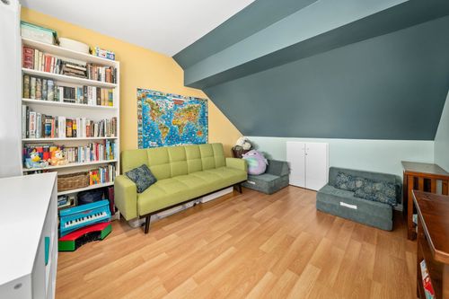 148-w-18th-street-central-lonsdale-north-vancouver-26 at 148 W 18th Street, Central Lonsdale, North Vancouver