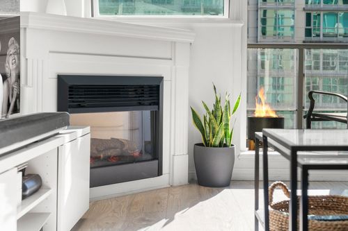 168-e-esplanade-avenue-lower-lonsdale-north-vancouver-05 at 704 - 168 E Esplanade Avenue, Lower Lonsdale, North Vancouver