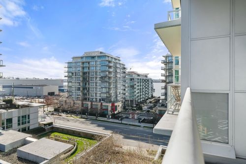 168-e-esplanade-avenue-lower-lonsdale-north-vancouver-07 at 704 - 168 E Esplanade Avenue, Lower Lonsdale, North Vancouver