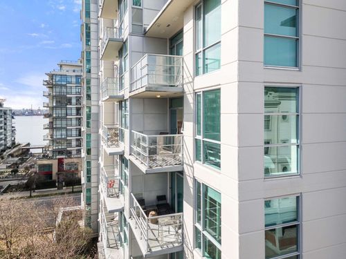 168-e-esplanade-avenue-lower-lonsdale-north-vancouver-09 at 704 - 168 E Esplanade Avenue, Lower Lonsdale, North Vancouver