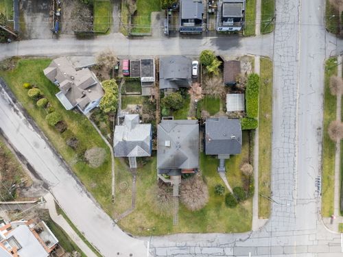 4-web-or-mls-1-37 at 2912 Yale Street, Hastings Sunrise, Vancouver East