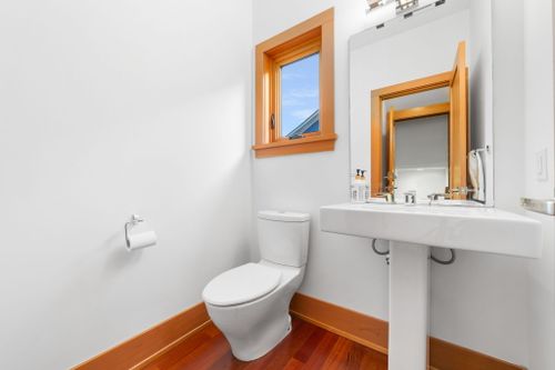 44-web-or-mls-1-20 at 2912 Yale Street, Hastings Sunrise, Vancouver East