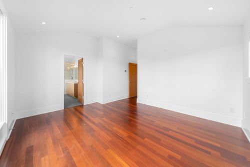 53-web-or-mls-1-6 at 2912 Yale Street, Hastings Sunrise, Vancouver East