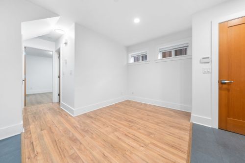 64-web-or-mls-1-24 at 2912 Yale Street, Hastings Sunrise, Vancouver East