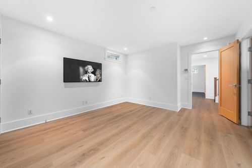 68-web-or-mls-1-28 at 2912 Yale Street, Hastings Sunrise, Vancouver East