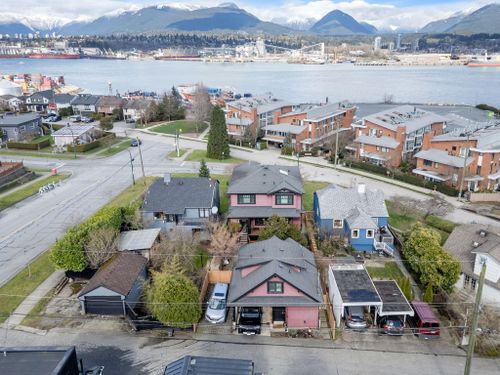 8-web-or-mls-1-43 at 2912 Yale Street, Hastings Sunrise, Vancouver East