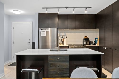 1679-lloyd-avenue-pemberton-nv-north-vancouver-15 at 204 - 1679 Lloyd Avenue, Pemberton NV, North Vancouver