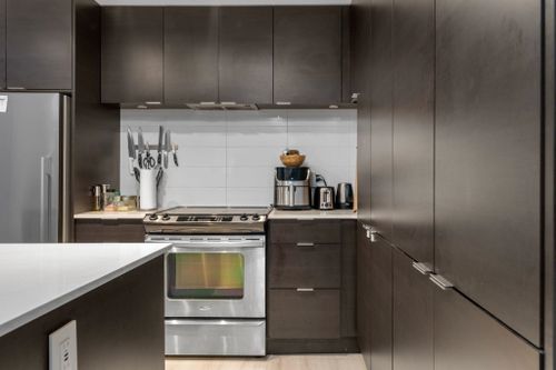 1679-lloyd-avenue-pemberton-nv-north-vancouver-18 at 204 - 1679 Lloyd Avenue, Pemberton NV, North Vancouver