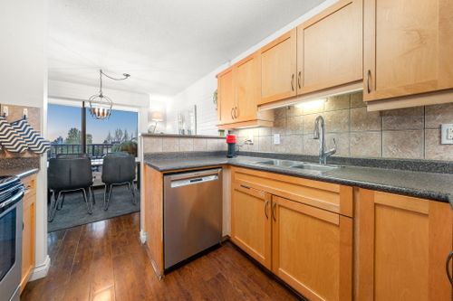 10-web-or-mls-_a738527 at 302 - 2545 Lonsdale Avenue, Upper Lonsdale, North Vancouver